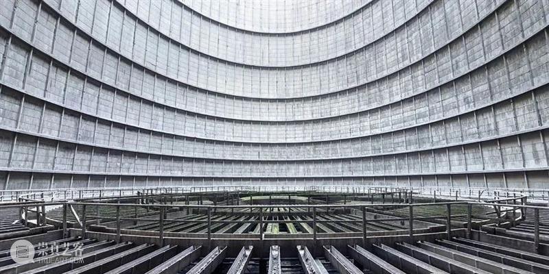 建筑丨冷却塔的艺术——冰冷压迫的对称结构 博文精选 中国舞台美术学会 结构 冷却塔 建筑 艺术 设计师 艺术家 左右 摄影师 风景 照片 崇真艺客